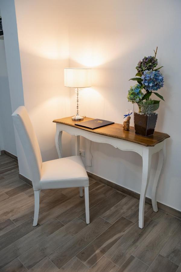Porta Aragonese Luxury Rooms Palermo Ngoại thất bức ảnh